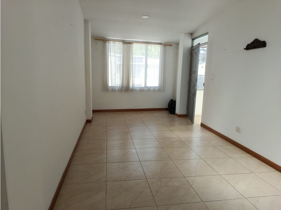 Apartamento en arriendo Caldas Manizales La Atalaya 80 m2 Habitaciones 2 Baños 2 Garajes 1 Precio $1800000