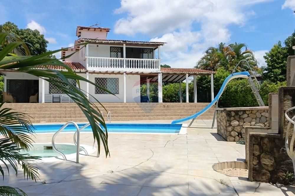 Casa en venta Tolima Melgar Las Palmas 436 m2 Habitaciones 4 Baños 5 Garajes 0 Precio $999999999