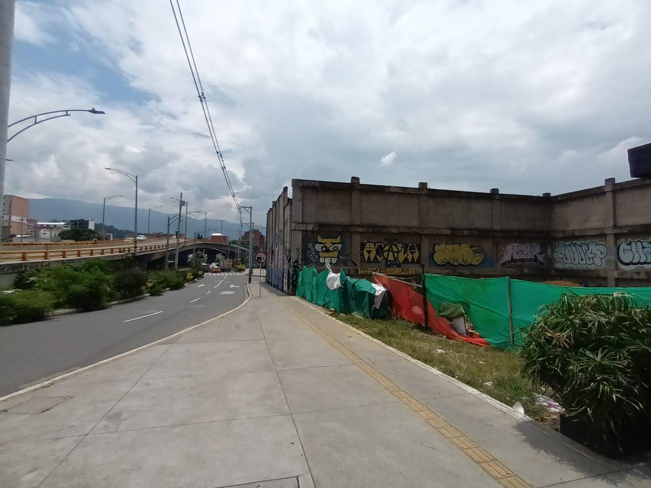 Lote en venta Antioquia Medellín Calasanz 215 m2 Habitaciones 0 Baños 0 Garajes 0 Precio $1100000000