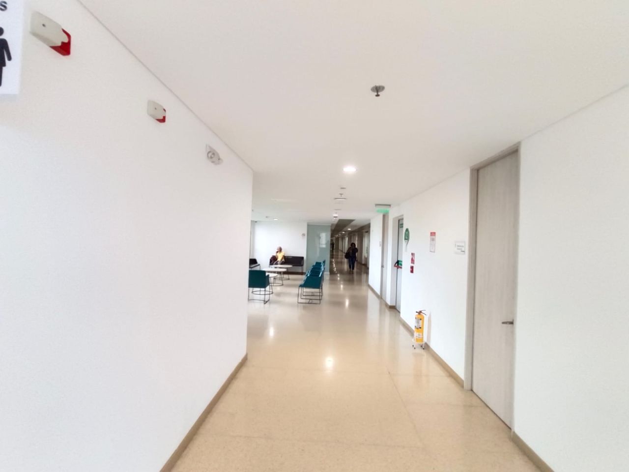 Consultorio en venta Antioquia Envigado Las Vegas 35 m2 Habitaciones 0 Baños 1 Garajes 1 Precio $410000000
