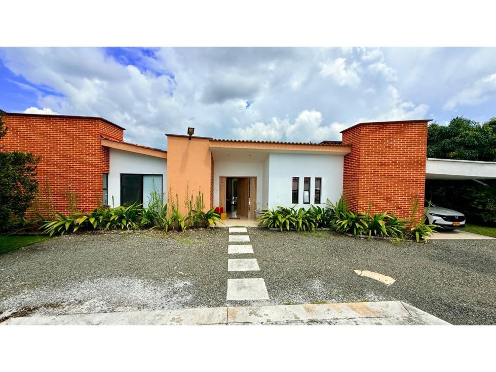 Casa Campestre en venta Risaralda Pereira Pereira 411 m2 Habitaciones 4 Baños 5 Garajes 6 Precio $1800000000