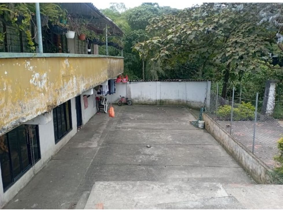 Lote en venta Risaralda Dosquebradas Campestre A 2000 m2 Habitaciones 0 Baños 0 Garajes 0 Precio $1300000000