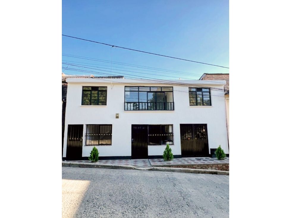 Casa en venta Risaralda Pereira Venecia 100 m2 Habitaciones 3 Baños 3 Garajes 0 Precio $350000000