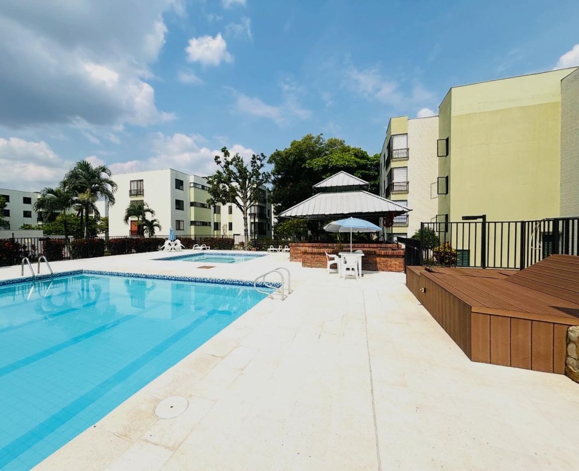 Apartamento en venta Valle Del Cauca Cali Unicentro Cali 75 m2 Habitaciones 3 Baños 2 Garajes 1 Precio $380000000