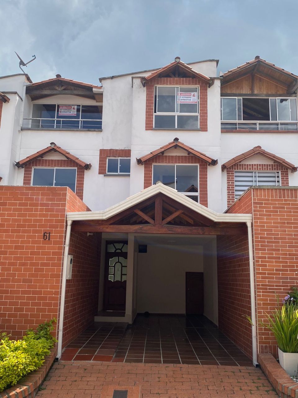 Casa en arriendo Santander Bucaramanga Lagos Del Cacique 165 m2 Habitaciones 5 Baños 5 Garajes 2 Precio $4666500