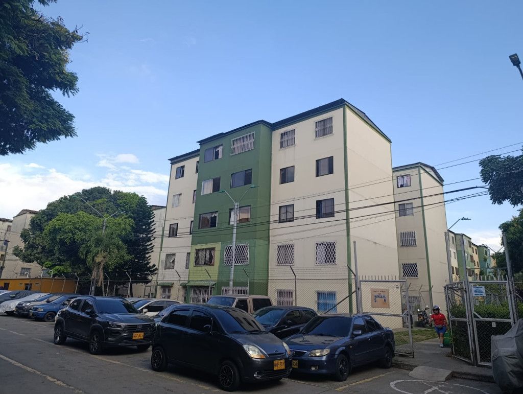 Apartamento en arriendo Valle Del Cauca Cali Chiminangos Ii 70 m2 Habitaciones 3 Baños 1 Garajes 0 Precio $900000