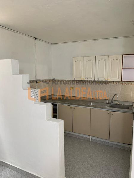 Casa en arriendo Antioquia Medellín Prado 76 m2 Habitaciones 3 Baños 1 Garajes 0 Precio $1700081