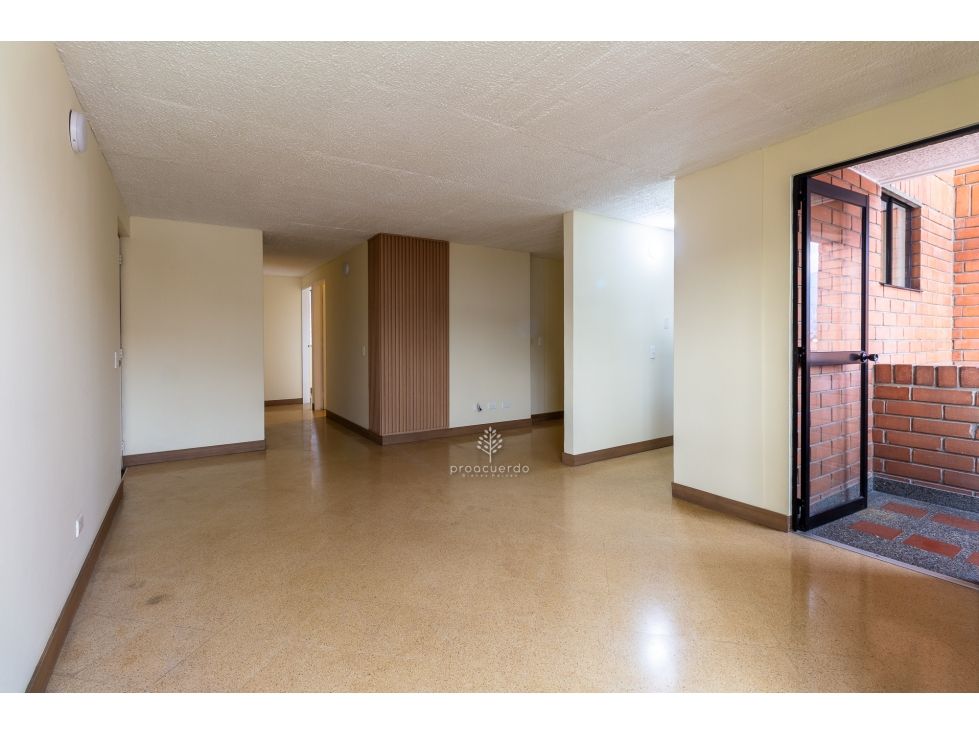 Apartamento en venta Antioquia Medellín San Bernardo 74 m2 Habitaciones 3 Baños 2 Garajes 1 Precio $470000000