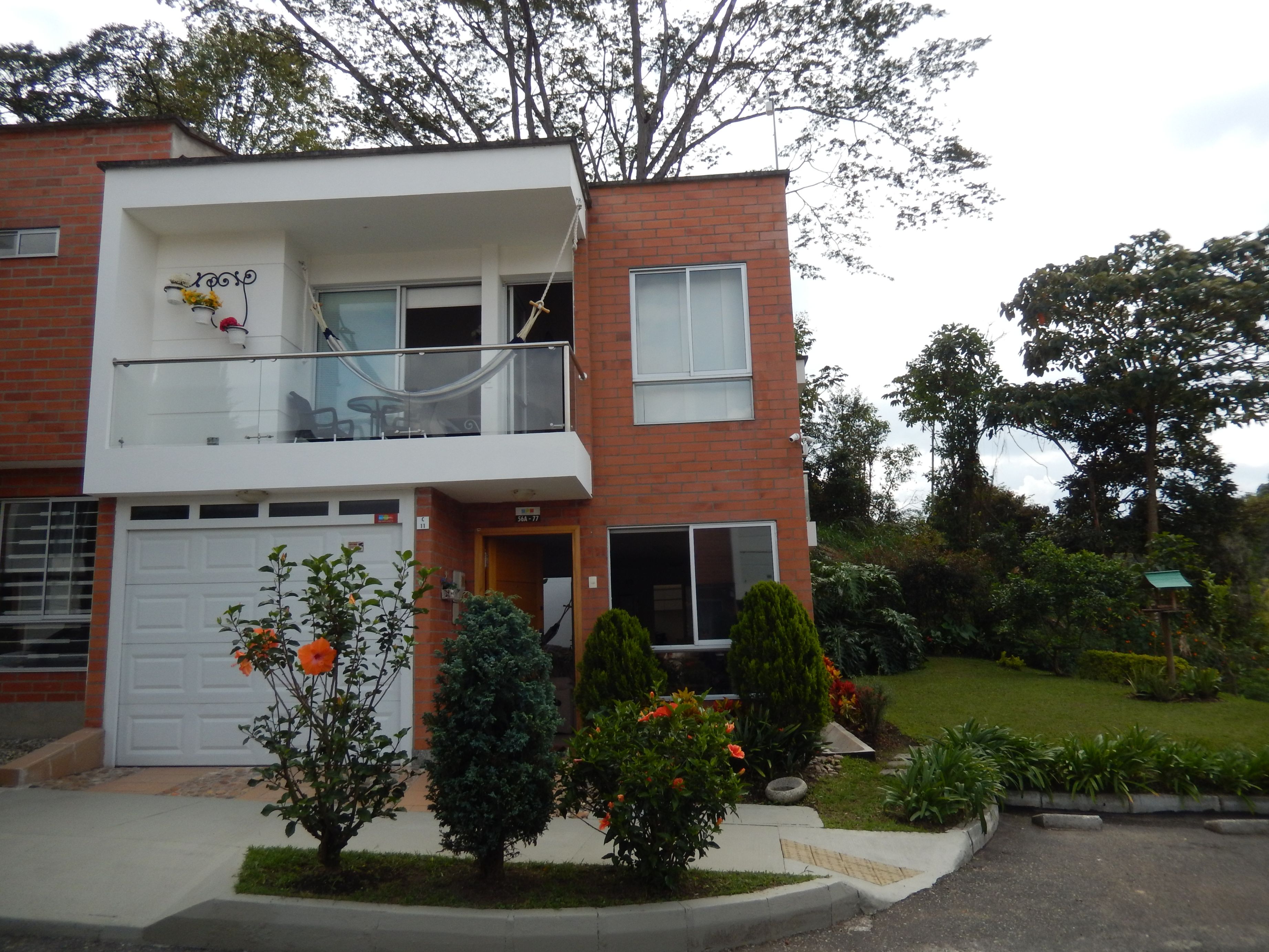 Casa en arriendo Antioquia Rionegro Pietra Santa 140 m2 Habitaciones 3 Baños 3 Garajes 1 Precio $5300000