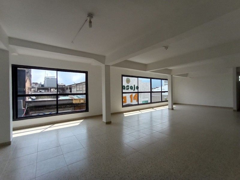 Local Comercial en venta Tolima Ibagué Centro 360 m2 Habitaciones 0 Baños 4 Garajes 0 Precio $800000000