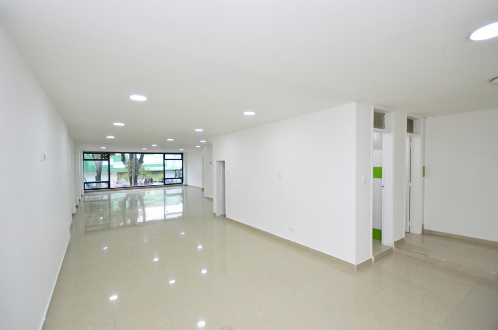 Local en arriendo Cundinamarca Bogotá Sears 96 m2 Habitaciones 0 Baños 2 Garajes 0 Precio $3300000