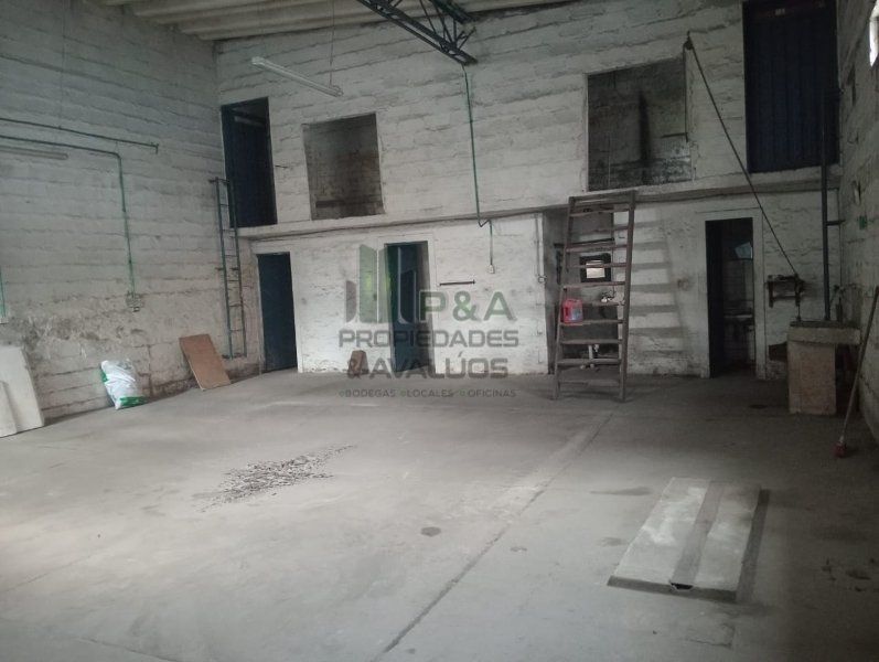 Bodega en arriendo Antioquia Medellín Prado 170 m2 Habitaciones 0 Baños 1 Garajes 0 Precio $6800000