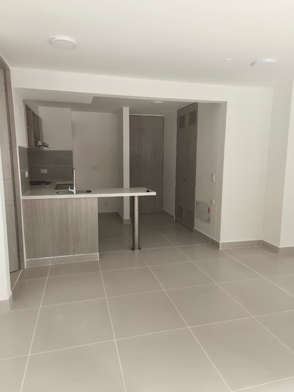 Apartamento en arriendo Atlántico Barranquilla Ub Altos De Parque 69 m2 Habitaciones 2 Baños 2 Garajes 1 Precio $2500000