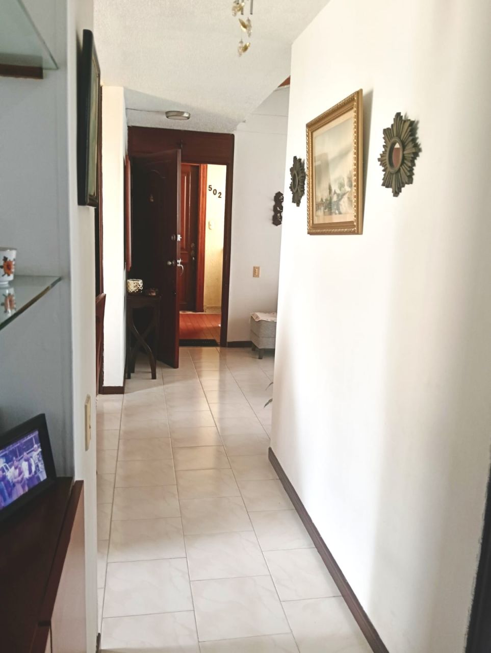 Apartamento en venta Valle Del Cauca Cali Alferez Real 68 m2 Habitaciones 3 Baños 2 Garajes 1 Precio $210000000