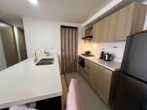 Apartamento en arriendo Antioquia Itagüí Calatrava 70 m2 Habitaciones 3 Baños 2 Garajes 1 Precio $2450000