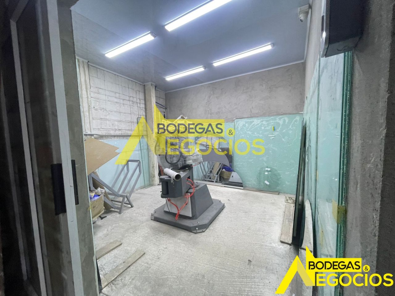 Bodega en arriendo Antioquia Medellín Calle Nueva 650 m2 Habitaciones 0 Baños 0 Garajes 0 Precio $18000000
