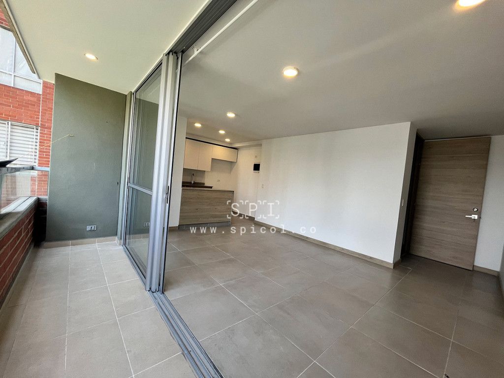 Apartamento en arriendo Antioquia Envigado Loma Del Barro 80 m2 Habitaciones 3 Baños 2 Garajes 1 Precio $3300000