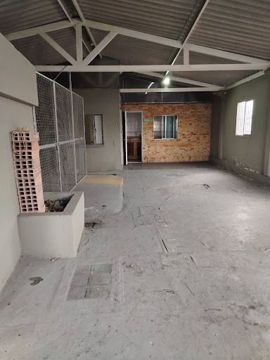 Casa en venta Cundinamarca Bogotá Santa Sofía 450 m2 Habitaciones 4 Baños 2 Garajes 0 Precio $1250000000