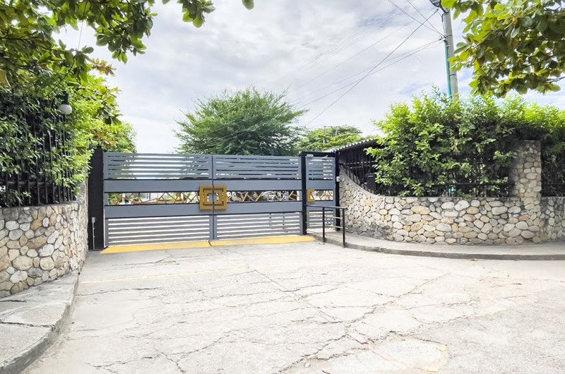 Apartamento en venta Cundinamarca Girardot Cr Almendros 75 m2 Habitaciones 3 Baños 3 Garajes 1 Precio $228000000