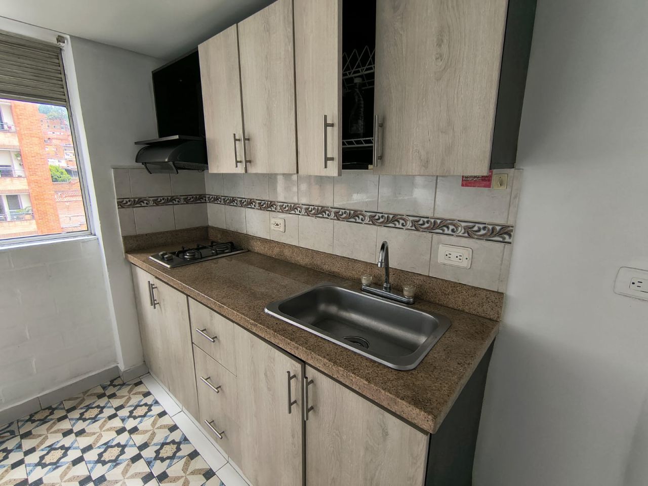 Apartamento en arriendo Antioquia Medellín Bombona No1 65 m2 Habitaciones 2 Baños 1 Garajes 0 Precio $2100000