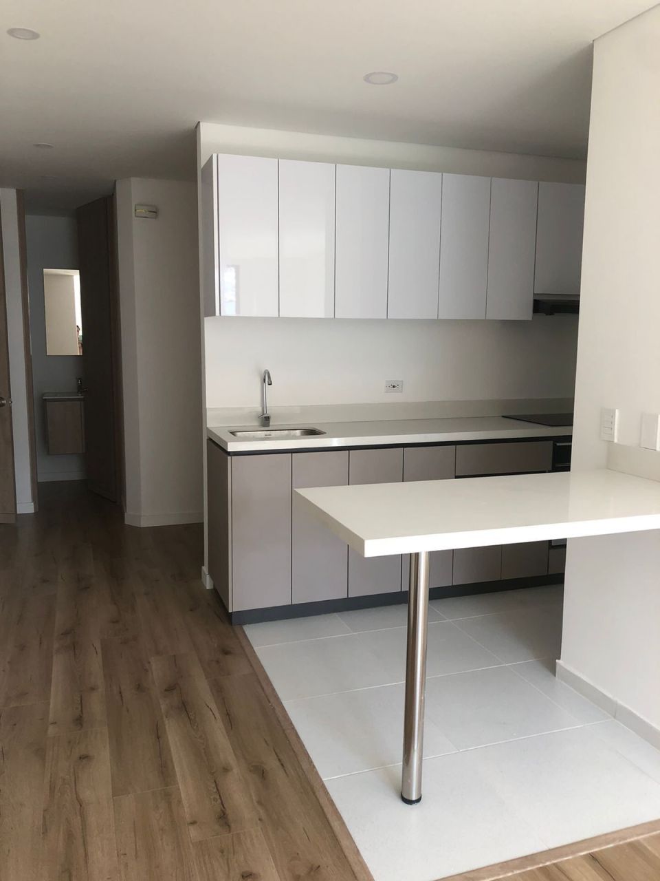 Apartamento en venta Cundinamarca Bogotá El Tintal Asd 86 m2 Habitaciones 1 Baños 1 Garajes 1 Precio $390000000