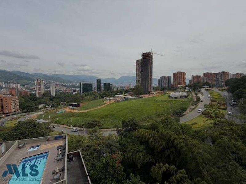 Apartamento en venta Antioquia Medellín El Castillo 94 m2 Habitaciones 3 Baños 2 Garajes 2 Precio $930000000