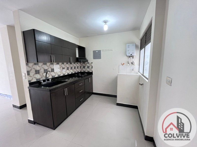 Apartamento en arriendo Antioquia Sabaneta Entre Amigos 70 m2 Habitaciones 3 Baños 2 Garajes 0 Precio $2300000