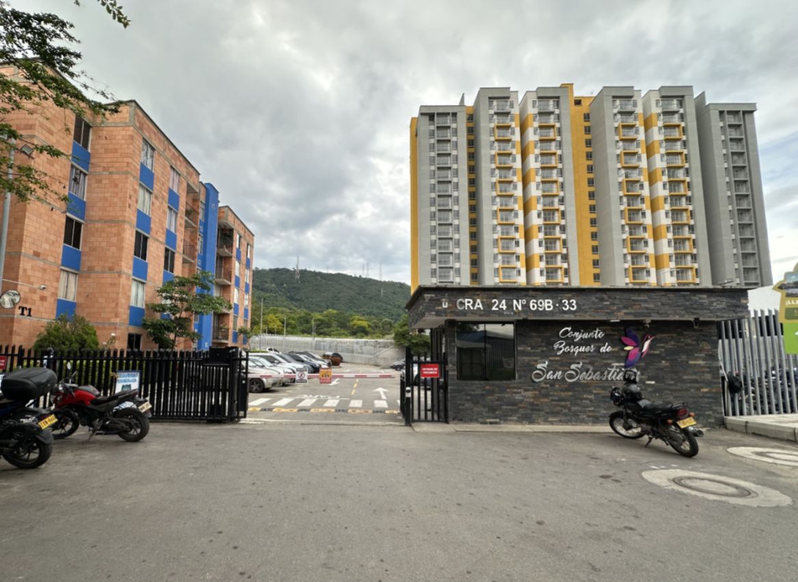 Apartamento en arriendo Santander Girón Ub Bosques De San Sebastian Et I 60 m2 Habitaciones 3 Baños 2 Garajes 0 Precio $999000