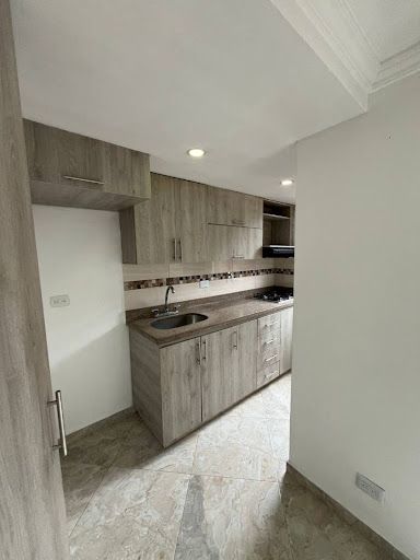 Apartamento en arriendo Antioquia Envigado La Mina 60 m2 Habitaciones 3 Baños 2 Garajes 1 Precio $2000000
