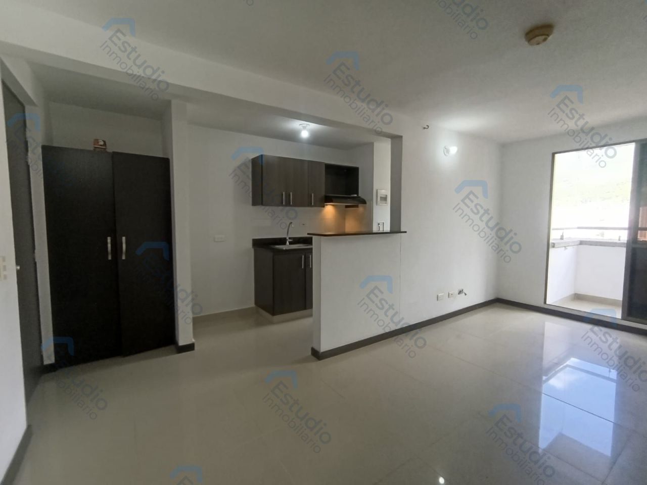 Apartamento en arriendo Antioquia Bello Parque Tulio Ospina 57 m2 Habitaciones 3 Baños 2 Garajes 1 Precio $2100000
