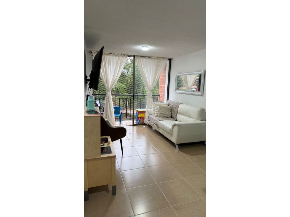Apartamento en venta Antioquia Envigado Las Antillas 56 m2 Habitaciones 3 Baños 2 Garajes 1 Precio $410000000