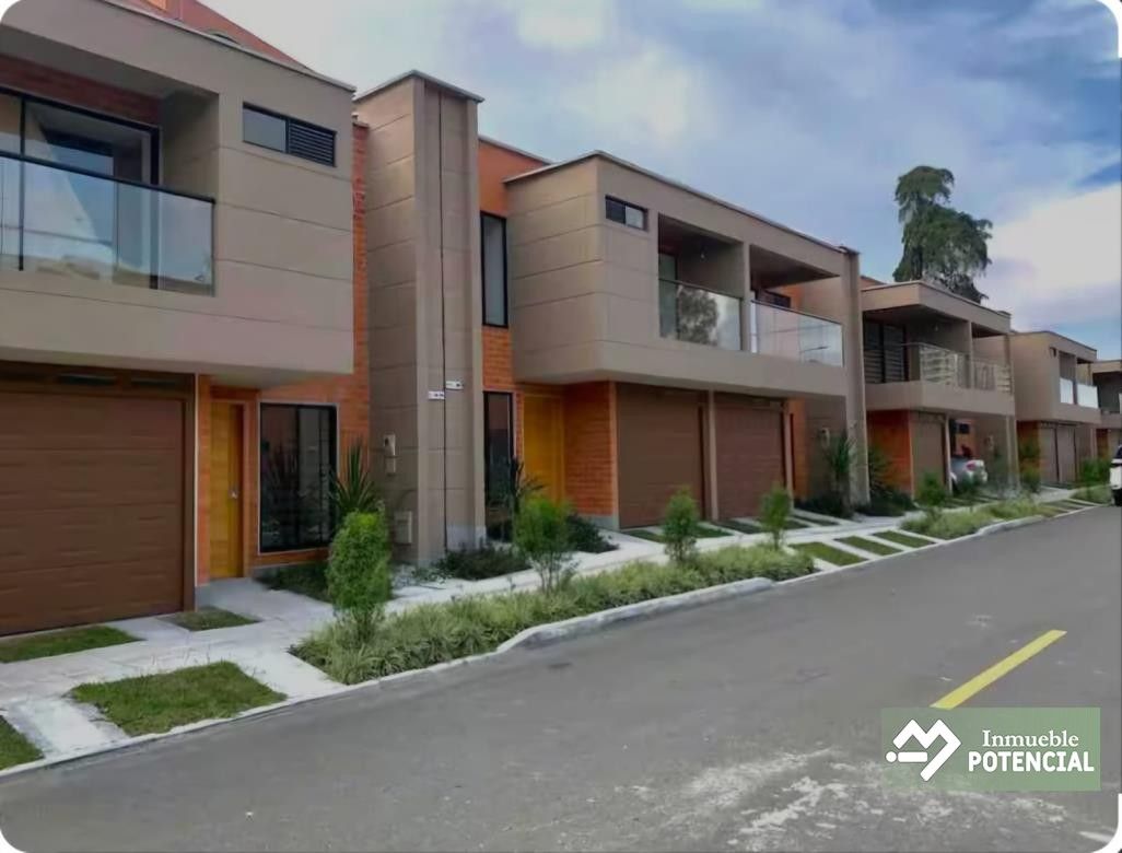 Casa en arriendo Antioquia Rionegro Pietrasanta Campestre 150 m2 Habitaciones 4 Baños 4 Garajes 1 Precio $3950000