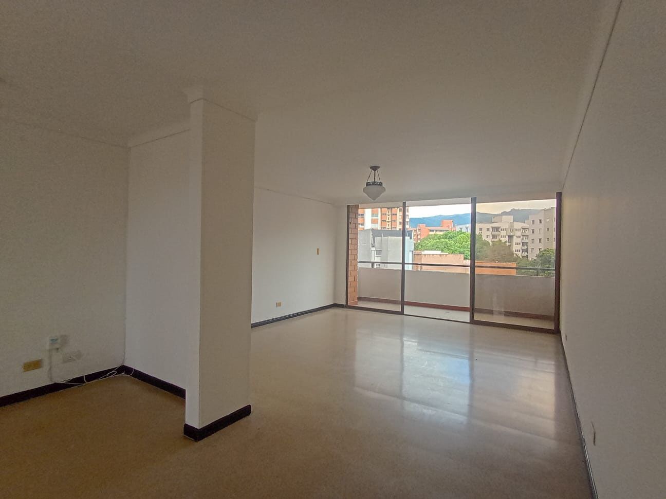 Apartamento en venta Antioquia Medellín Lorena 138 m2 Habitaciones 3 Baños 3 Garajes 1 Precio $910000000