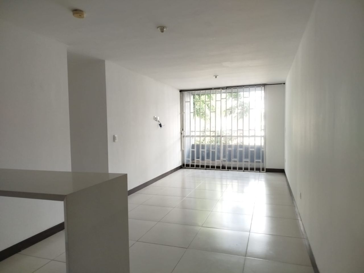 Apartamento en arriendo o venta Risaralda Pereira Ciudad Jardin 81 m2 Habitaciones 3 Baños 2 Garajes 1 Precio venta $380000000 Precio arriendo $2450000