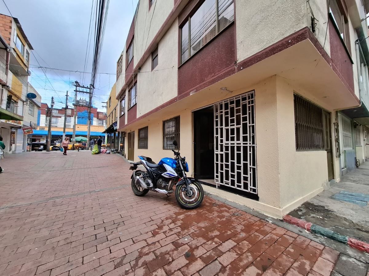Local en arriendo Cundinamarca Bogotá La Estrada 18 m2 Habitaciones 0 Baños 1 Garajes 0 Precio $1300000