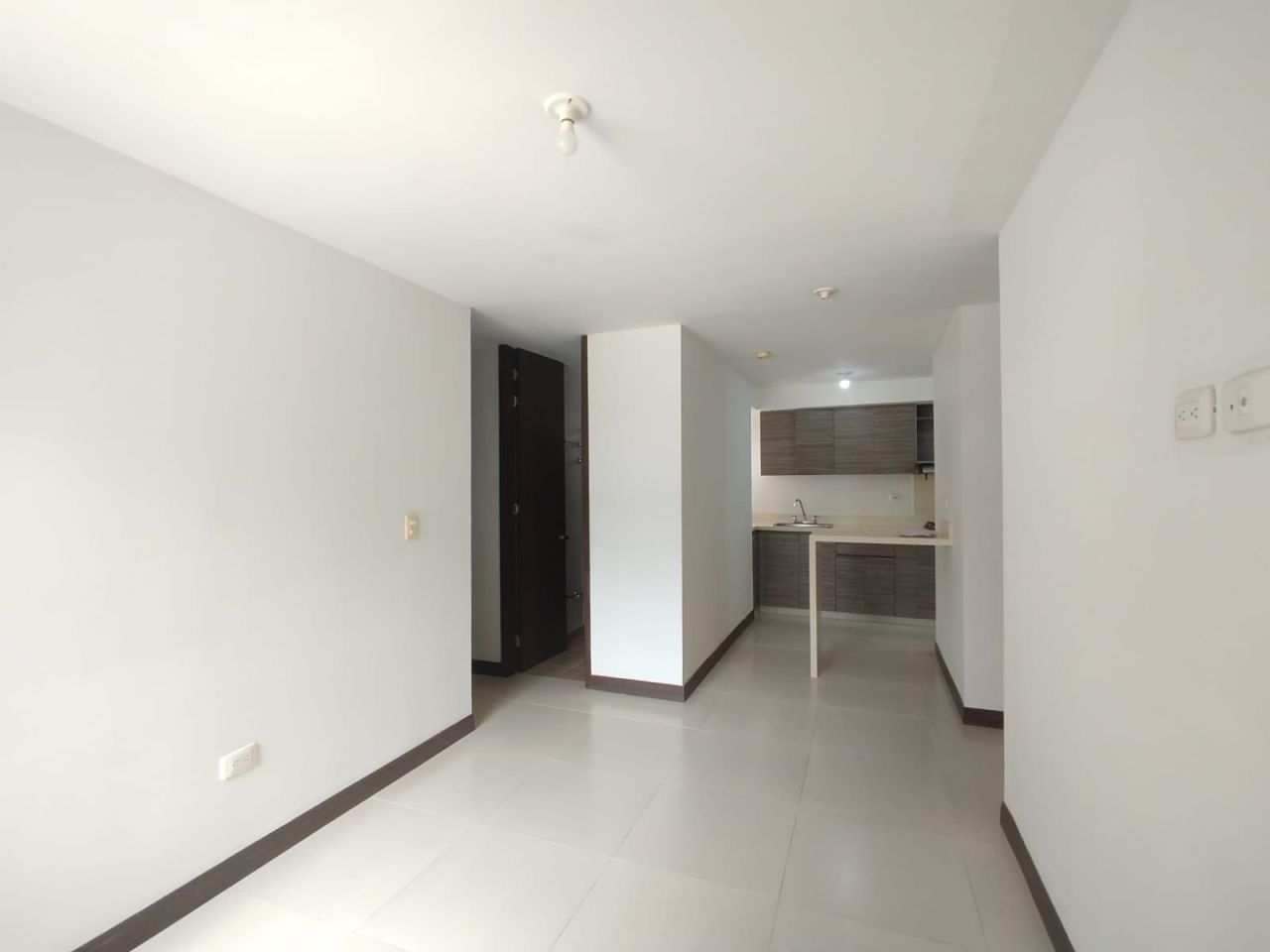 Apartamento en venta Risaralda Pereira Ciudad Jardin 52 m2 Habitaciones 2 Baños 2 Garajes 1 Precio $355000000