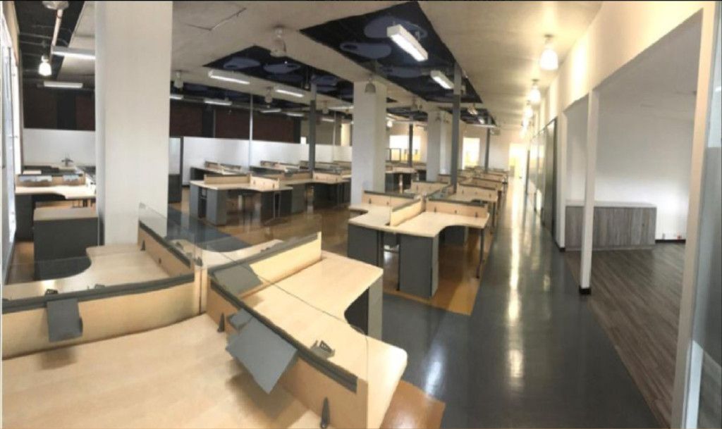 Oficina en arriendo Cundinamarca Bogotá Julio Flórez 810 m2 Habitaciones 0 Baños 0 Garajes 8 Precio $69255000