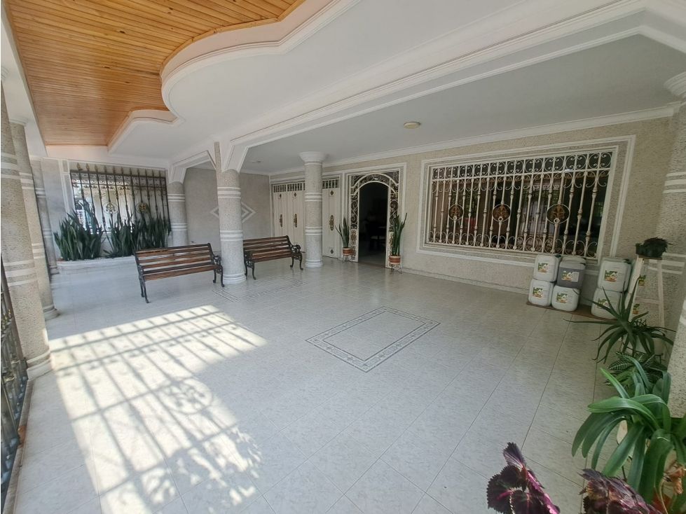 Casa en venta Santander Bucaramanga Provenza 500 m2 Habitaciones 10 Baños 7 Garajes 3 Precio $1200000000