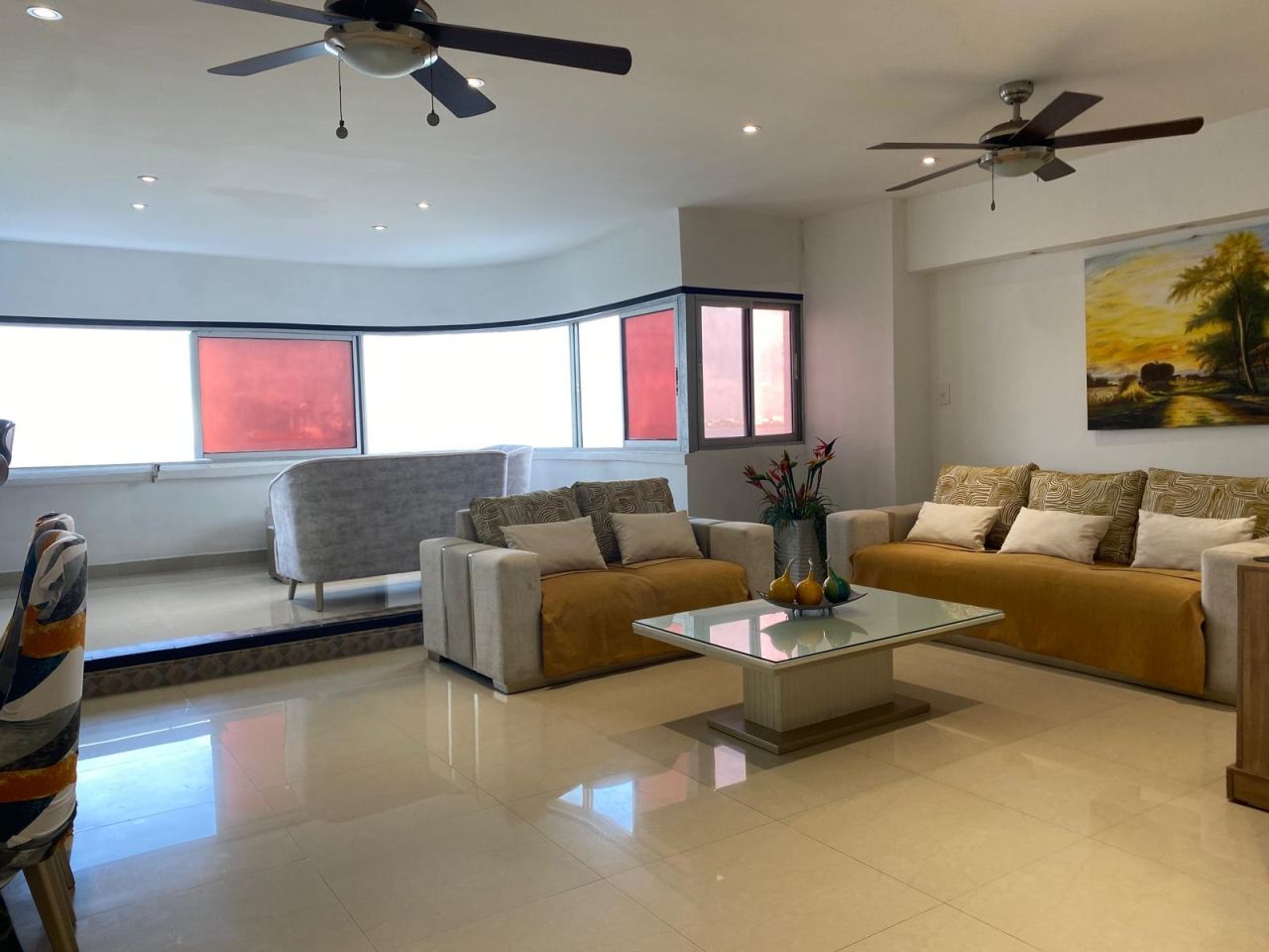 Apartamento en arriendo o venta Bolívar Cartagena Castillo Grande 145 m2 Habitaciones 3 Baños 3 Garajes 1 Precio venta $1160000000 Precio arriendo $9287000