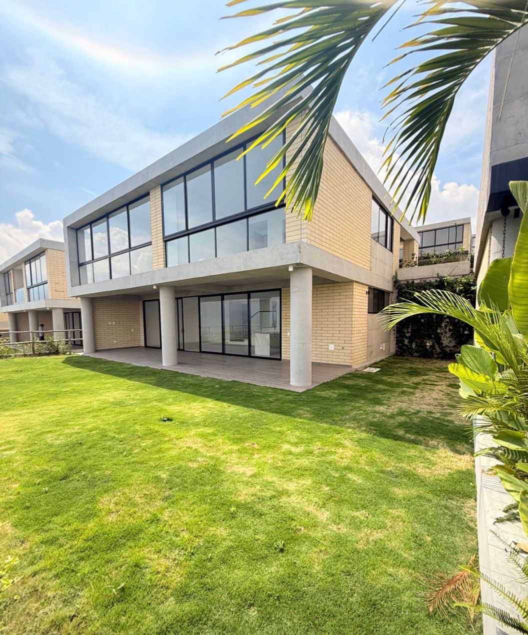 Casa Campestre en arriendo Santander Floridablanca Santa Ana 350 m2 Habitaciones 4 Baños 4 Garajes 2 Precio $15000000