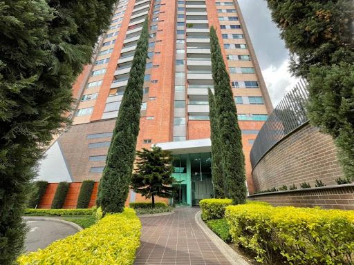 Apartamento en arriendo Antioquia Envigado El Esmeraldal 98 m2 Habitaciones 3 Baños 3 Garajes 2 Precio $5500000