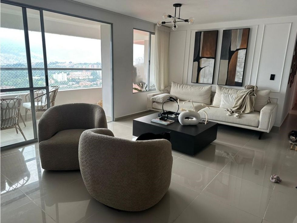 Apartamento en venta Antioquia Medellín Loma De Los Bernal 120 m2 Habitaciones 3 Baños 4 Garajes 2 Precio $1200000000