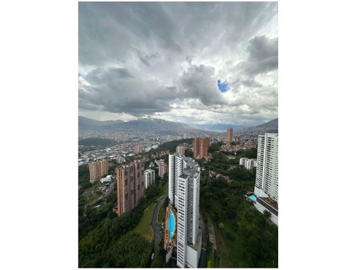 Apartamento en venta Antioquia Medellín Asomadera No3 110 m2 Habitaciones 3 Baños 3 Garajes 2 Precio $1350000000