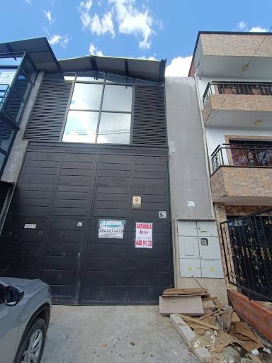 Bodega en arriendo Antioquia Medellín Santa Fe 320 m2 Habitaciones 0 Baños 8 Garajes 0 Precio $13000000