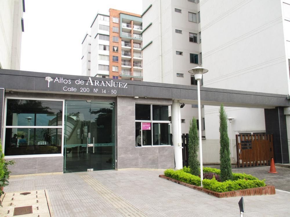 Apartamento en venta Santander Floridablanca Br Versalles Campestre 74 m2 Habitaciones 3 Baños 2 Garajes 1 Precio $350000000