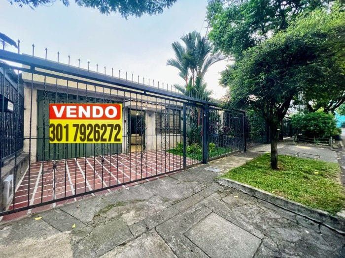 Casa en venta Valle Del Cauca Cali Santa Isabel 194 m2 Habitaciones 5 Baños 3 Garajes 2 Precio $620000000