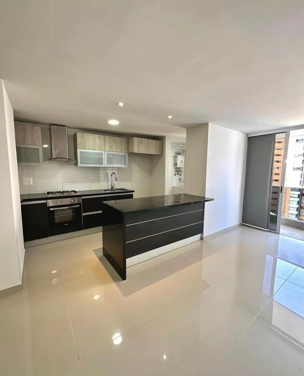 Apartamento en venta Santander Bucaramanga Centro 87 m2 Habitaciones 2 Baños 2 Garajes 1 Precio $460000000