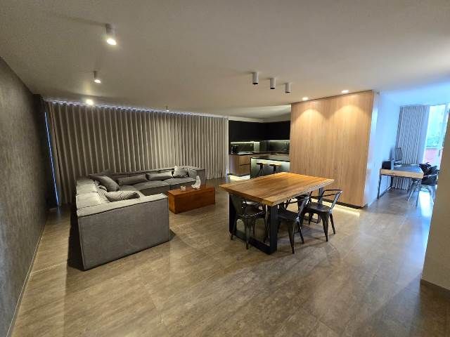 Apartamento en venta Antioquia Medellín La Aguacatala 102 m2 Habitaciones 2 Baños 3 Garajes 2 Precio $1200000000