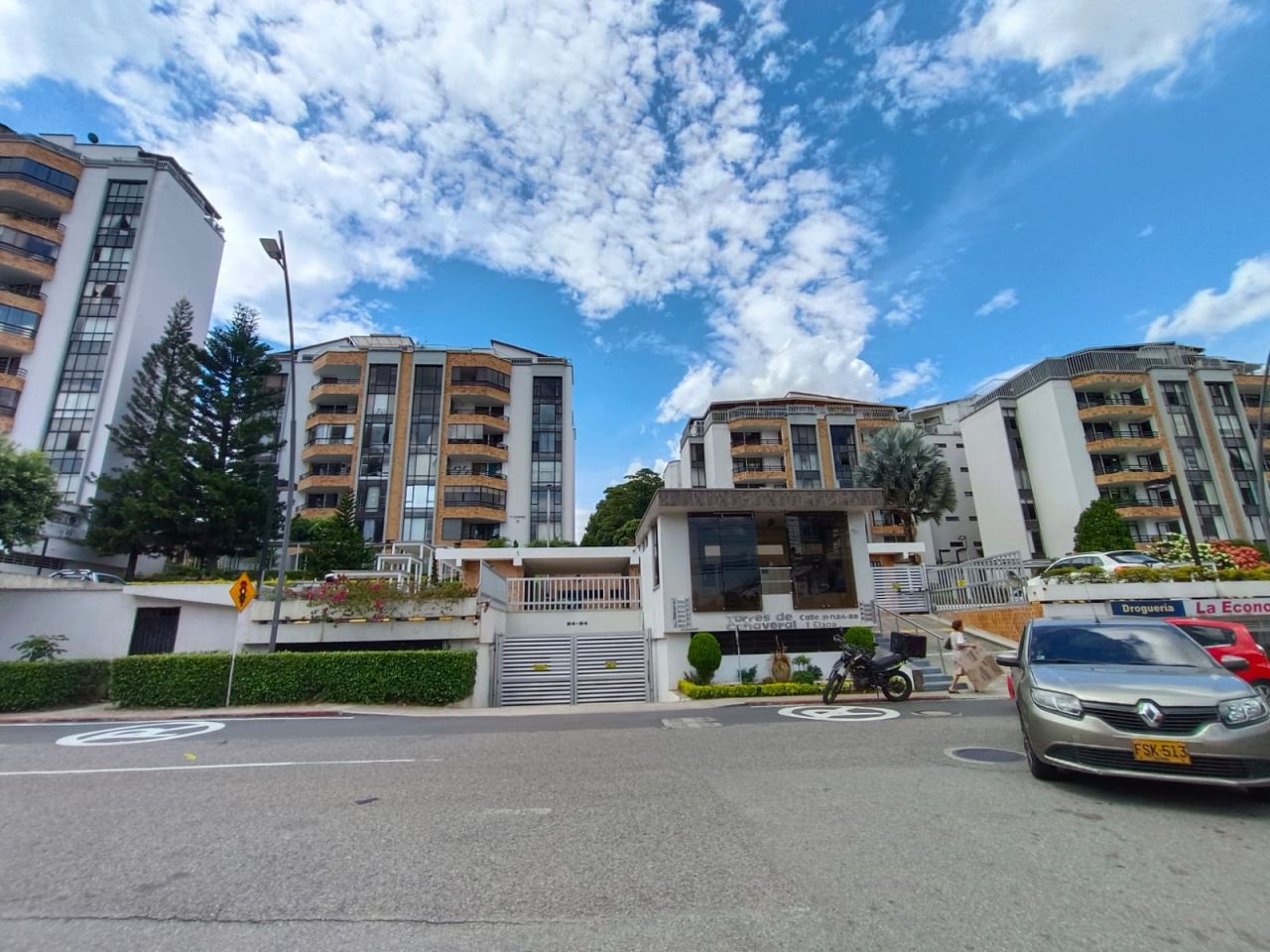 Apartamento en venta Santander Floridablanca Cañaveral 131 m2 Habitaciones 3 Baños 2 Garajes 2 Precio $650000000