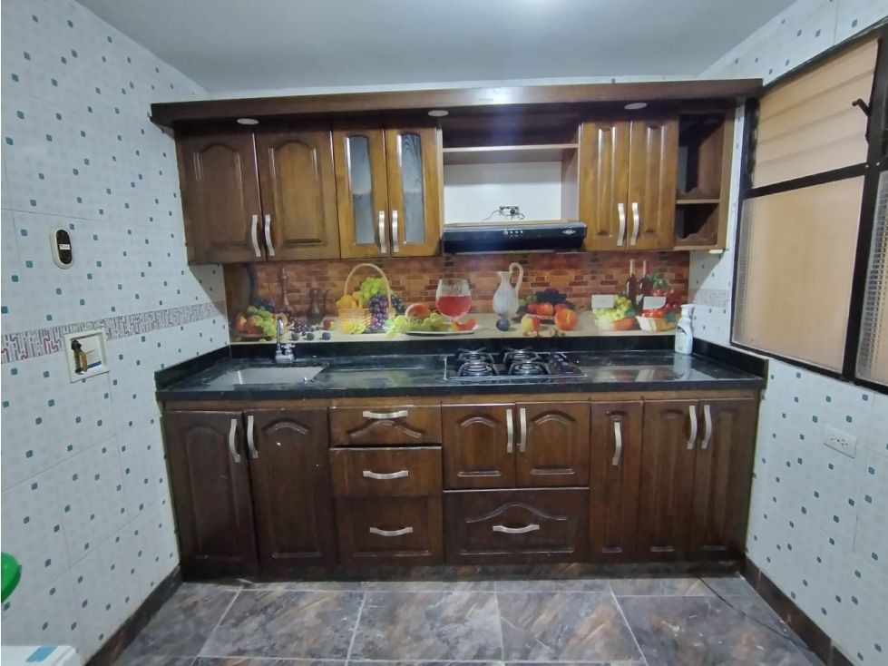 Apartamento en arriendo Antioquia Medellín Campo Valdes No 1 85 m2 Habitaciones 4 Baños 2 Garajes 0 Precio $2550000